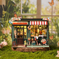 Aura Verde Flower Shop – Book Nook