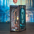 Book Nook Byggesett – Wonderland Gate