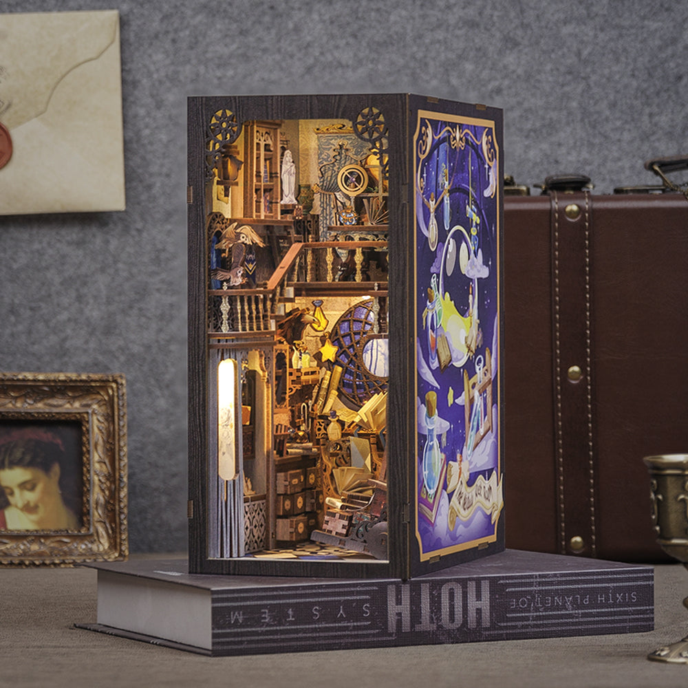 Nebula Common Room – Book Nook