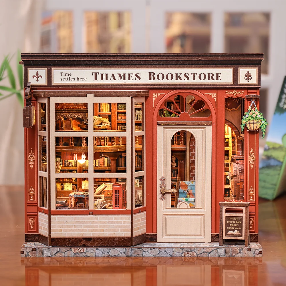 Thames Bookstore – Book Nook