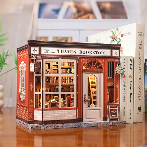 Thames Bookstore – Book Nook